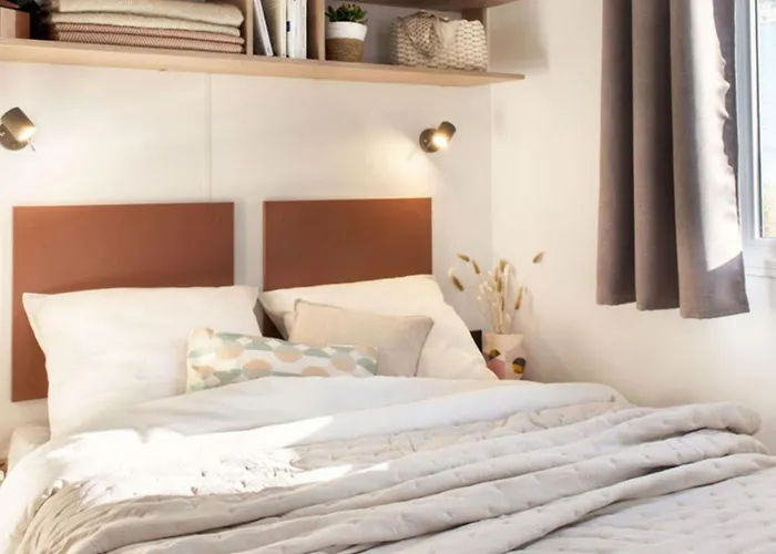 Mobil A Saint-jean-de-monts Avec Terrasse - Api-1-52-1099 Saint-Jean-de-Monts