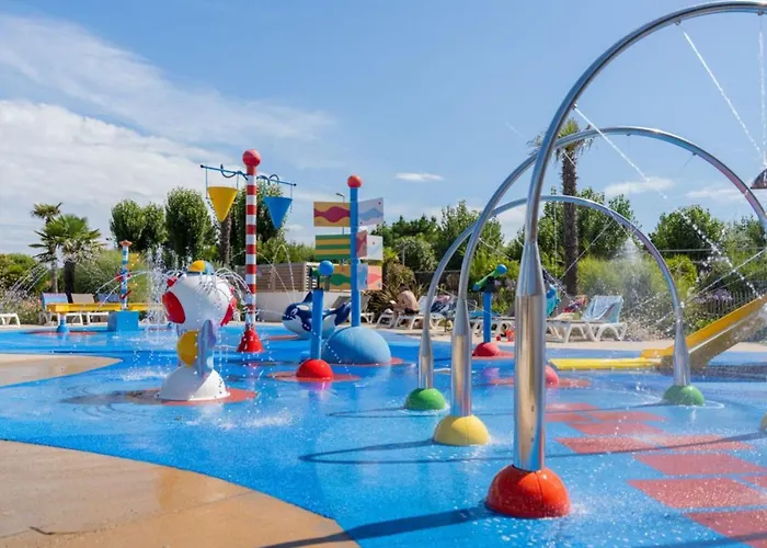 Mobil A Saint-jean-de-monts Avec Terrasse - Api-1-52-1099 Saint-Jean-de-Monts