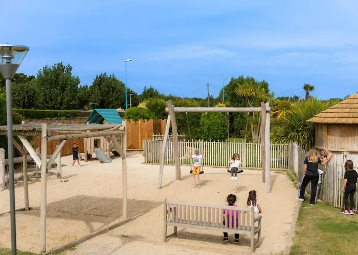 Mobil A Avec Terrasse - Api-1-52-1099 Saint-Jean-de-Monts